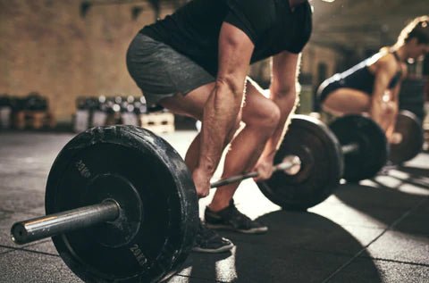 The Health And Fitness Benefits Of Lifting Weights - Double Wood Supplements